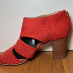 Anabelle Shoes Womens Size 8 Red Cutout Peep Toe Chunky Heel Suede Zip Sandals Photo 3