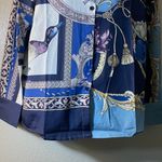 Buttons womens blouse with  on the front size L Photo 2