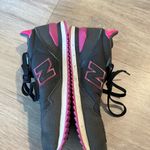New Balance  Women's Sola Sneakers pink and black size 5.5 Photo 2