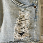 ZARA Women’s  jean shorts light wash distressed size 6 Photo 3