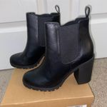Marco Republic Chelsea Boots Photo 1
