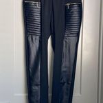 Chic Me NWOT leather like leggings Photo 3