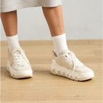 UGG NWOB  Cap Trail Women’s Low sneakers beige. MSRP $164. Size 8.5 Photo 1