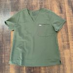 FIGS  Moss Green Catarina One-Pocket Scrub Top Size XL Photo 0