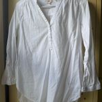 Levi's Levi’s V-Neck White Shirt XS 3/4 Sleeves  Photo 0