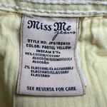 Miss Me  Pastel Yellow Low Rise‎ Denim Juniors Ladies Shorts Size 29 Western Y2K Photo 6