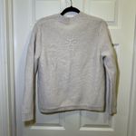 Woolrich  V-Neck Lambs Wool Sweater Sz Large Oatmeal Cream Snowflake Cable Design Photo 4