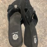 Yellow Box  Elegant Black Rhinestone Sandals Photo 1