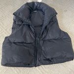 Amazon  black puffer vest Photo 0