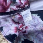 Athleta Run Free Garden Party Floral Printed 7/8 Cropped Leggings Size XS Photo 7