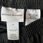 Alfred Dunner  Black Capri Cropped Pants EUC #4103 Photo 1