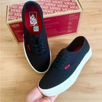 Vans  AUTHENTIC SECRET LOVER
SNEAKER Women 8.0 US Mens 6.5 US Photo 3