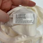 Moving Comfort Bra Womens Medium 34AB-36A Sports Wireless Crossback Ivory Mesh Photo 3