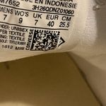 Converse  All Star Unisex Chuck Taylor Low Top White Sneakers Women’s 9 & Men’s 7 Photo 7