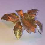 Vintage Gold Tone 3D Textured Flower Brooch Shoulder Pin Photo 1