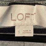 Loft NWT V-Neck Short Sleeve Tunic T-Shirt Grey Women Size Small Photo 2