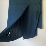 The North Face Women’s 3/4 sleeve navy vented split back shirt, size large 🗝️ Photo 6