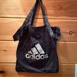 Adidas  hands free golf tote. NWT Photo 1