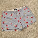 Old Navy  Women's Size 16 Striped Floral leaf Everyday Chino Shorts 100% cotton Photo 1