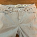 Jones New York Women's Size 6 Jeans Soho Ankle Light Gray Grey Chino Pants EUC Photo 3