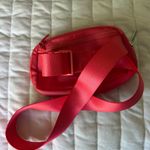 Lululemon  belt bag - coral Photo 1