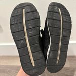 UGG  Tay Sneaker BLACK Mesh Knit Comfortable Lace-Up Size 6.5 Photo 4