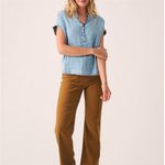 Faherty  DREAM COTTON GAUZE DESMOND TOP WOMENS INDIGO BLUE MEDIUM Photo 2