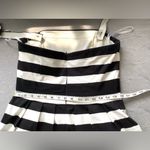 White House | Black Market Nice supper flattering dress NWOT 🖤🤍🖤🤍🖤 Photo 5