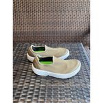 Oofos sneakers womens size 7 Brown Photo 2