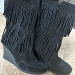 Minnetonka Size 8 black  boots Photo 0