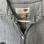 Old Navy  women’s denim style button down top Photo 2