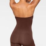SKIMS Strapless Sculpting Shortie Bodysuit XS Photo 3