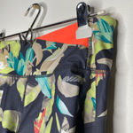 Avia  Floral Athletic Spandex Workout Biker Shorts Medium Gray Orange Tropical Photo 2