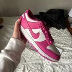Nike Dunks Photo 3