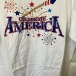 FINAL MARKDOWN Celebrate America tee xl White Photo 1