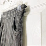 SUNNER Knit Grey Pinstripe Pencil Skirt Size‎ XS Gray Photo 1