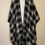 Forever 21 New Gray/ Black/ White Poncho Wrap One Size By Photo 0