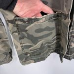 Lulus Button Front Jacket Shirt Womens Small Army Green Camo Print Cotton NWOT Photo 5