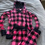 Jennifer Moore Pajama Set (pants and bottoms) Photo 0