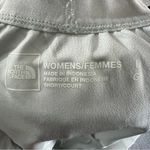The North Face  Light Gray Athletic Shorts Womens M Lined Stretch Quick Dry Gym Photo 3