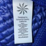 Athleta Women's Power Peak Electric Blue Fleece and Puffer Jacket Photo 7