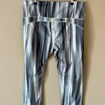 GAPFIT | Gfast Striped Capri Leggings Sz XL Photo 1