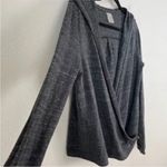 Calia wrap hooded shirt women’s size small gray Photo 7
