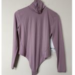 Lululemon Wundermost Turtle Photo 0