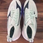 Mizuno Running Shoe Photo 1