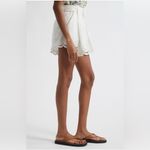 Farm Rio NWT  Ruchelieu Embroidered Scalloped Linen Shorts Size XS Photo 3