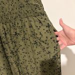 Gap  floral wide leg smocked Patterned Jumpsuit olive green size XL Photo 4