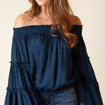 Free People  Free Spirit Off the Shoulder Top size XS Photo 0