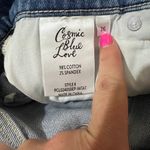 Cosmic Blue Love (26) Cuffed Distressed Cut Off Hem Light Wash Jean Shorts Photo 3
