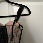 Crème Su Black and Tan Portrait Detailed Corset Tank Top Size M Photo 3